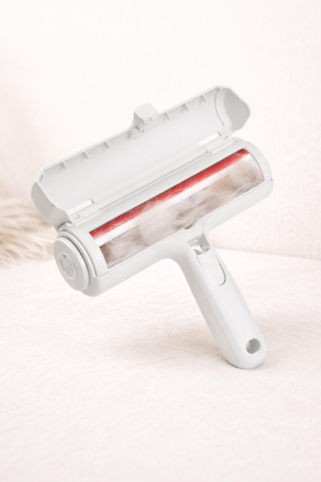Pet Hair Remover Roller – Effortless Fur Removal for Sofas, Carpets & Clothes