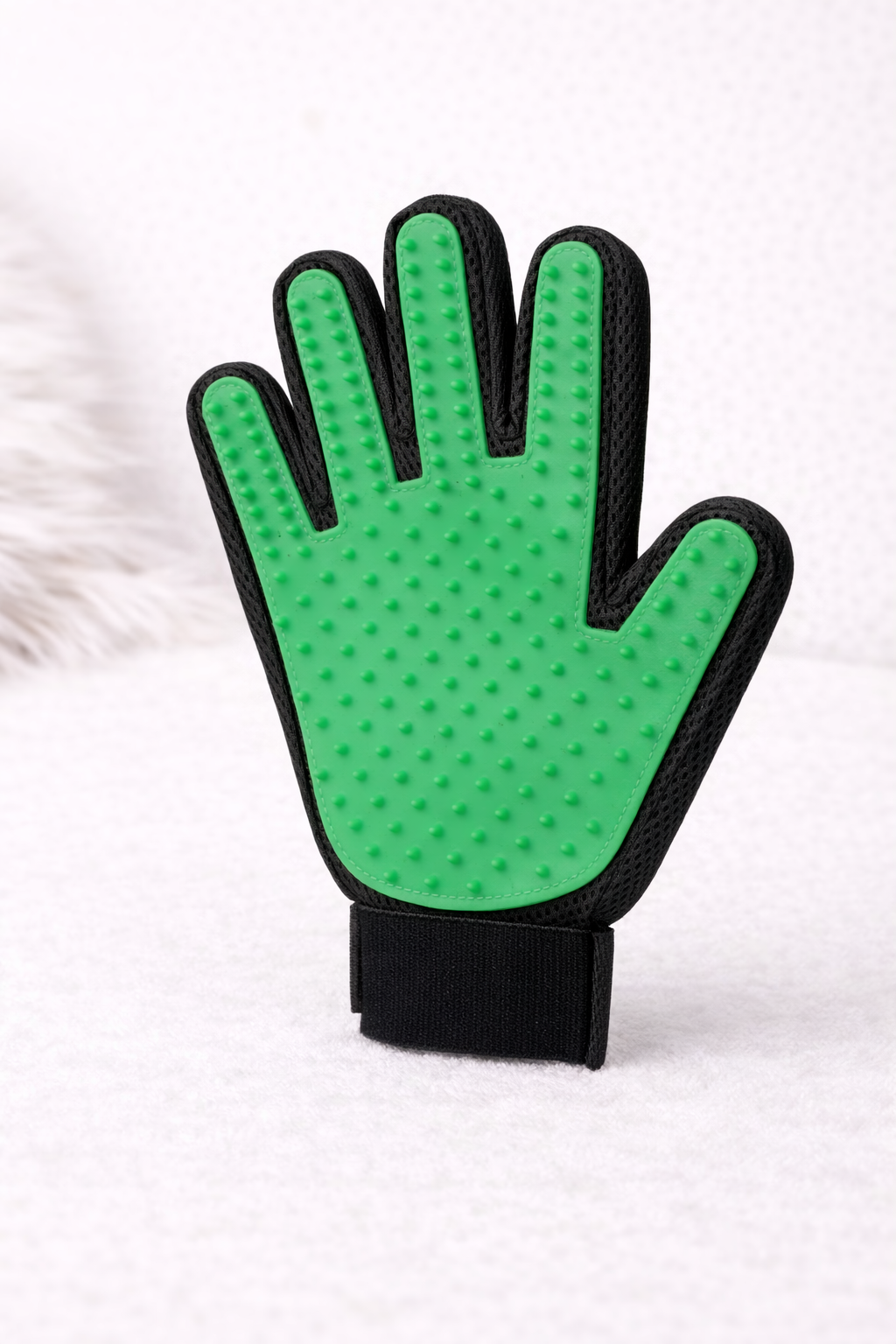 Pet Hair Remover Glove for Dogs & Cats – Grooming & Massage